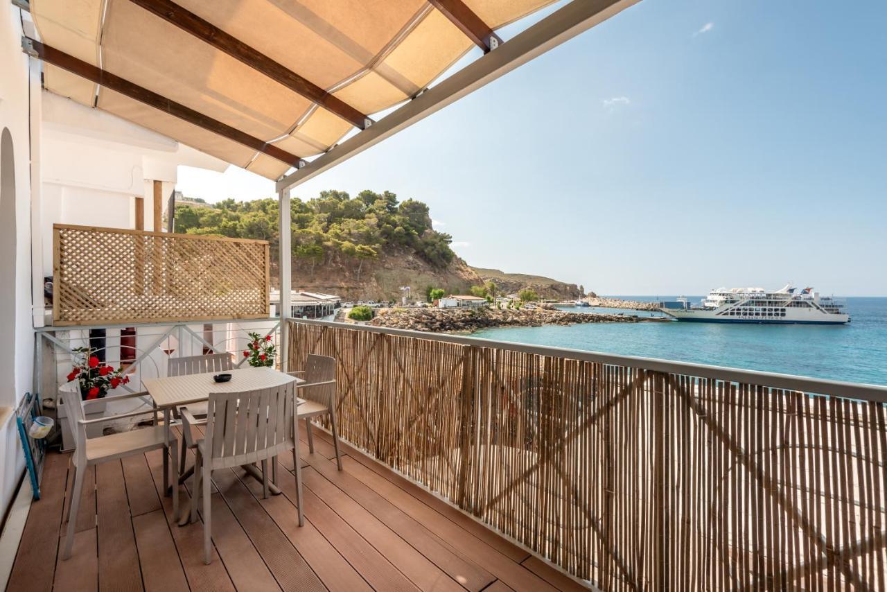 Superb Apartments Kriaras Sea View In Sfakia Khóra Sfakíon エクステリア 写真